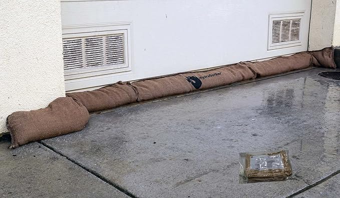 hydrasorber – 无沙袋 – 吸水泛光屏障 – 3.42 m 长 x 20.